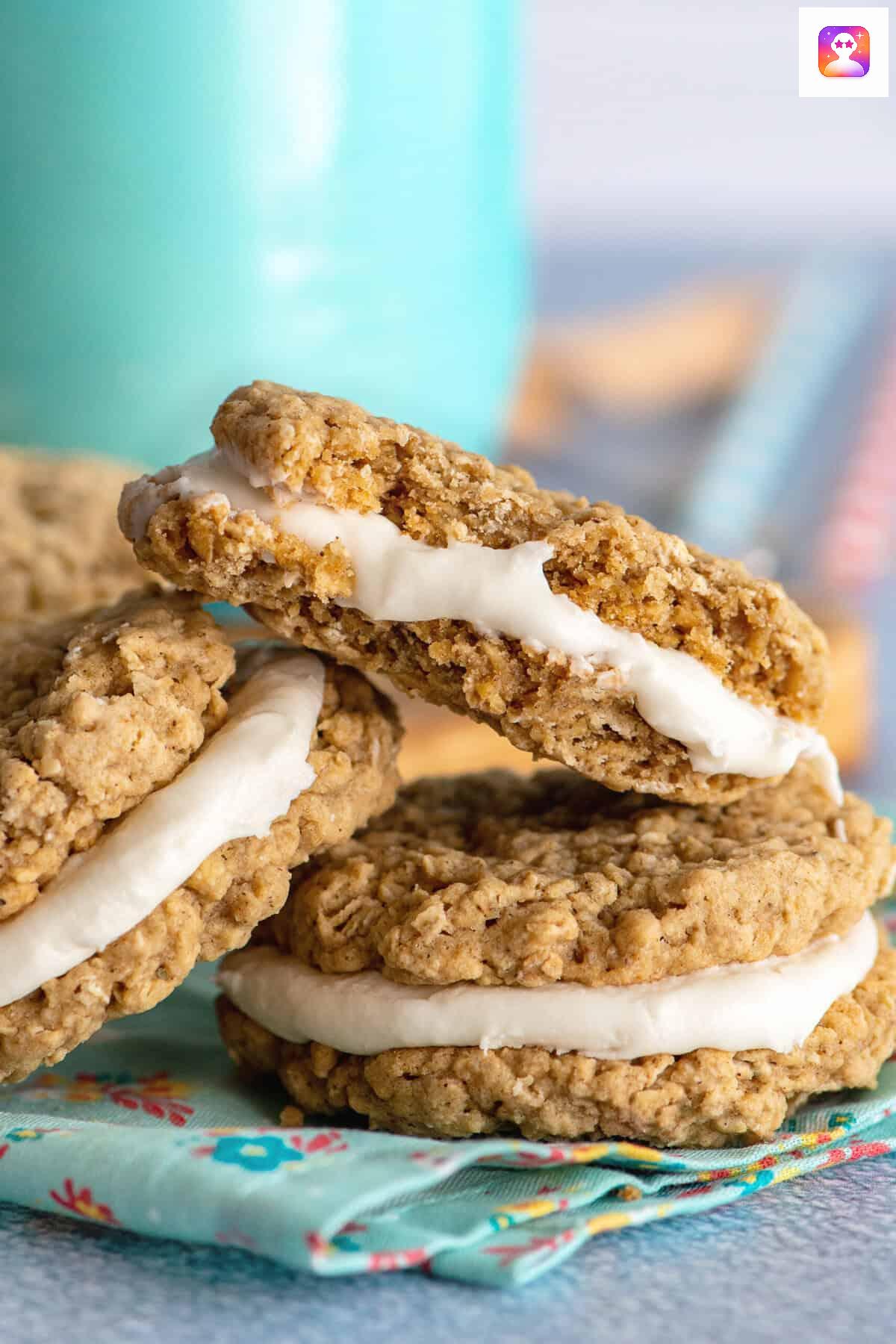 Oatmeal cream pies